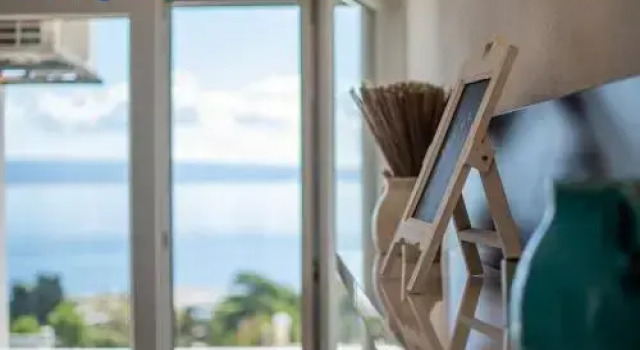 Nier Trstenik Beach Apartment, Prenota Appartamento Splitska 