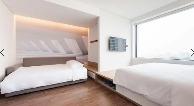 Четырёхместный номер Standard Tru by Hilton Thai Binh City Centre