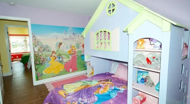 Minnie's - 6 Br Home, Забронировать Дом для отпуска Виллы Анахайм, рядом с Торговый центр "Центр Диснея", Калифорния, Вилла
