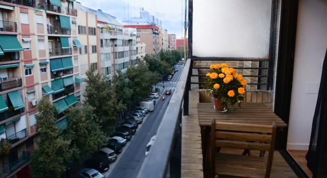 Апартаменты с 4 комнатами с балконом и с видом на город Fantástico Piso en Valencia