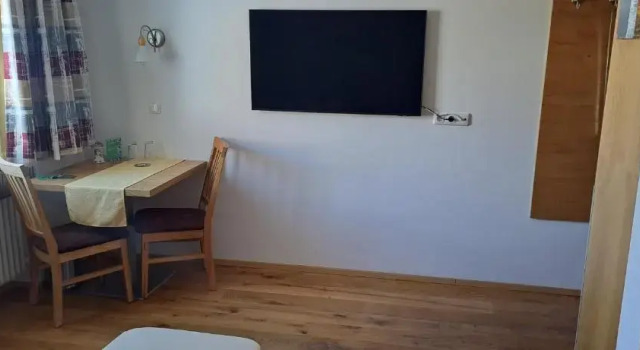 Трёхместный номер Standard Haus Echo