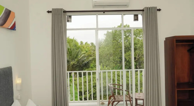 Двухместный номер Standard с балконом Scenic Bay Weligama