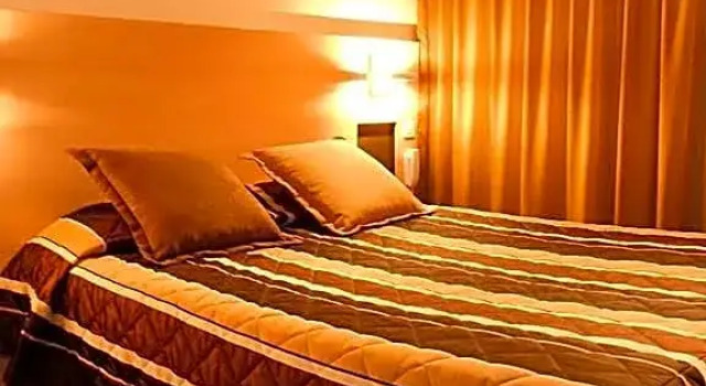 Номер Comfort Adonis Gapotel