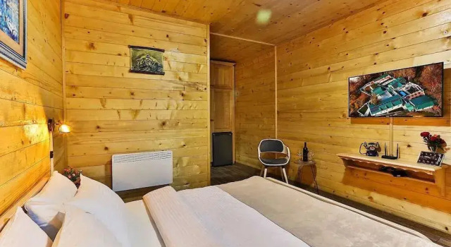 Eco Resort Elite, Book Resort Hotels in Kolasin County with Parking, Parking
