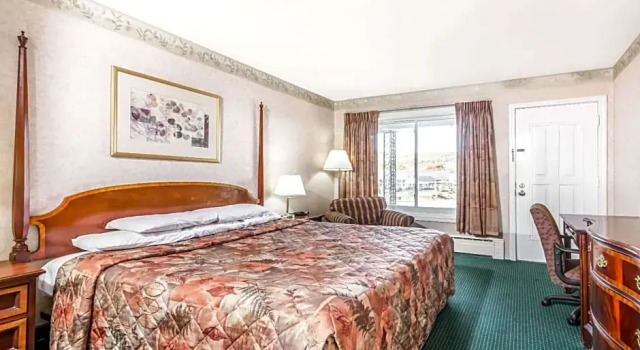 Двухместный номер Standard Knights Inn Lenox