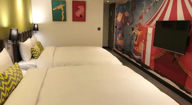 Четырёхместный номер Standard Goldinn Hotel