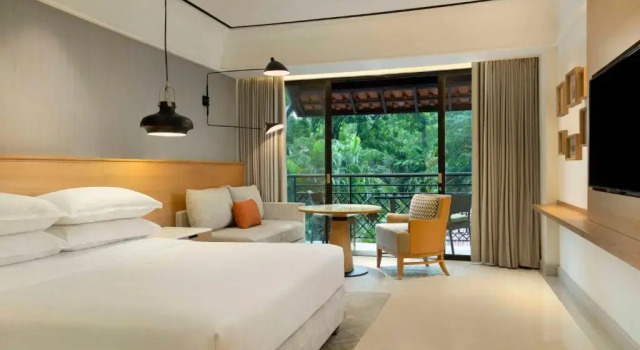 Двухместный клубный номер Deluxe с балконом Mustika Yogyakarta Resort and Spa