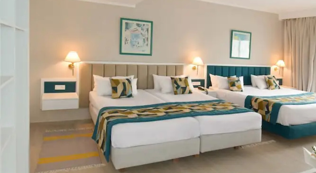 Четырёхместный номер Standard с видом на сад Blue Beach Golf and Spa
