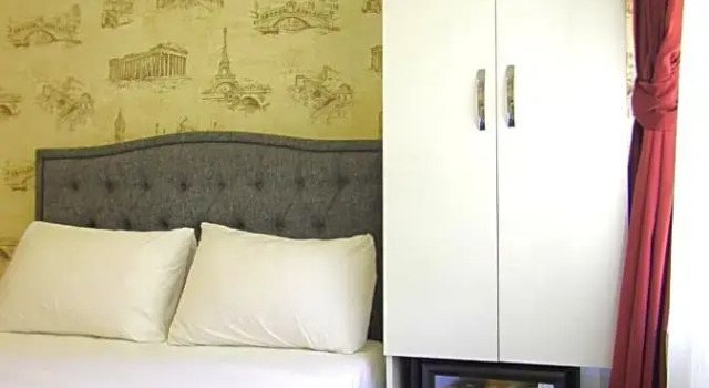 Standardowy dwuosobowy pokój Grand FM Hotel