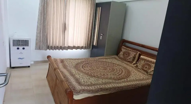 2bhk fully furnished flat