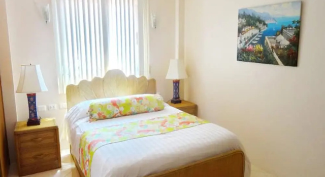 Апартаменты Luxury c 1 комнатой BUTTERFLY GARDEN BOUTIQUE RESIDENCES Apts and villas, A Lifestyle Destination Ex Lg 1-3 bedroom units , Full kitchen, 2 Full bathrooms, Rain shower, Spa bath, FREE BBQ, Free fast fiber optic WIFI, Staff 24-7