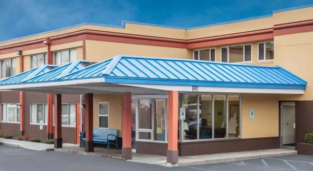 Days Inn Albany Suny, Buchen Sie Hotel Albany (und Umgebung) Hudson Valley
