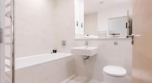 Roomspace Apartments -The Residence, Забронировать Апартаменты/квартира Гилфорд 