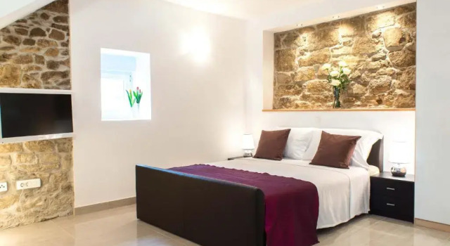 Студия Split Allure Apartments