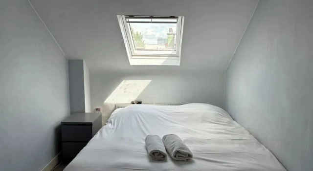 Spacious Luxury Stay in Saint-gilles Near Ixelles Fast Transport, Prenota Appartamento Bruxelles Bruxelles, vicino a Management Centre Europe