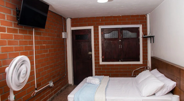 Chali, Book Hotel Retiro Department of Antioquia