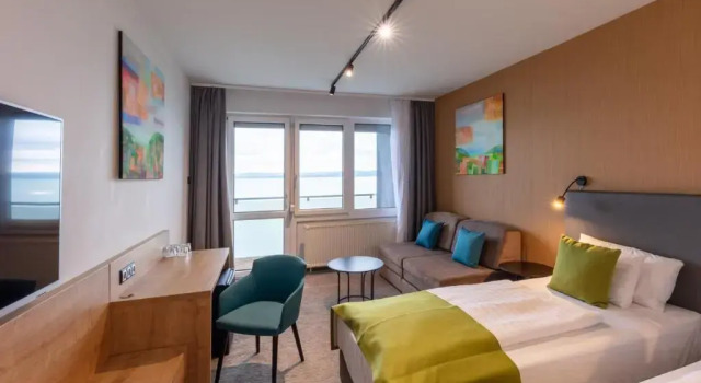 Двухместный номер Standard с видом на озеро Hotel OTP Balatonszemes