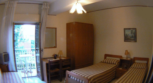 Одноместный номер Standard с балконом Hotel Eliseo