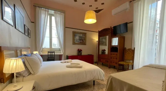 Montello Guest House & Apartment, Забронировать Апартаменты/квартира Катания Сицилия, рядом с Italia Metro Station