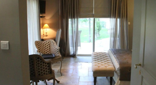 Domaine De Mejeans - Les Collectionneurs, Забронировать Отель Альэн Буш-дю-Рон