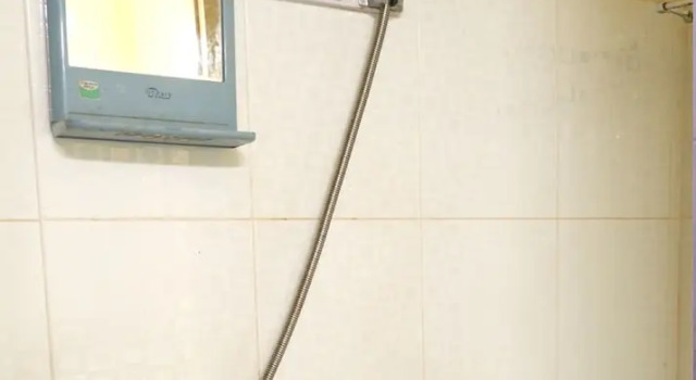 Номер Standard OYO Life 92632 Kost Pondok Kito