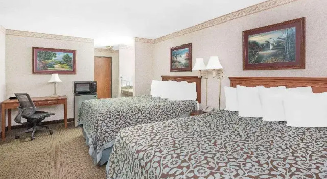 Номер Premium Days Inn & Suites by Wyndham Brinkley