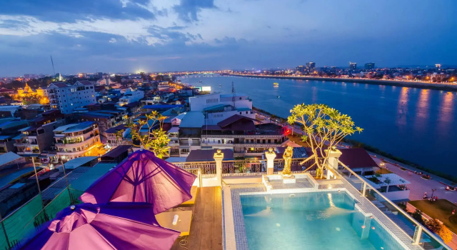 Двухместный номер Deluxe Phuminh Hotel Riverside