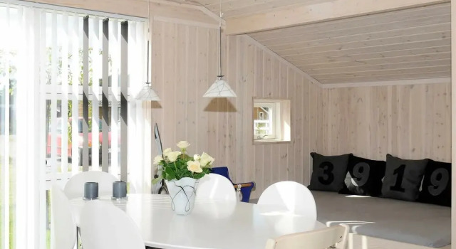 Cozy Holiday Home in Hovborg With Barbecue, Rezerwuj Hotel Hotele 3-gwiazdkowe w Skovlund, 3*