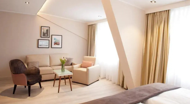 Полулюкс Hotel Schweriner Hof