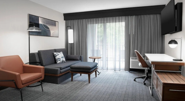 Люкс c 1 комнатой Courtyard by Marriott Portland Tigard