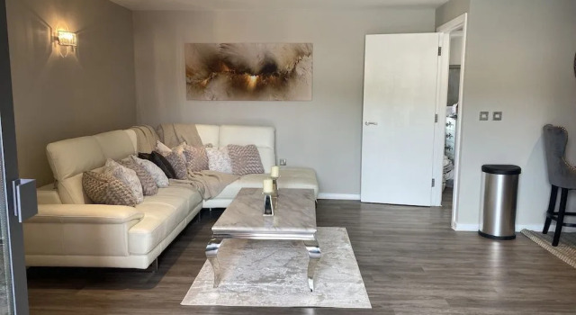 Hideaway Bay, Забронировать Апартаменты/квартира Суонси Полуостров Гоуэр, рядом с Замок Лухур