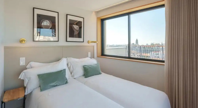 Feel Porto Firmeza Coworking Flat 4 4, Забронировать Отель Cedofeita / Santo Ildefonso / Se / Miragaia / Sao Nicolau e Vitoria Порту, рядом с Театр Coliseu do Porto