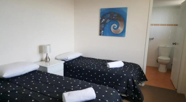 Beach Palms Holiday Apartments, Prenota Appartamento Hotel a Queensland con parcheggio, Parcheggio