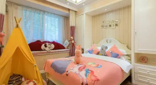 Люкс с 3 комнатами Zhengzhou Xiangdiwan Hotel (Zhengzhou West High Speed Railway Station Store)