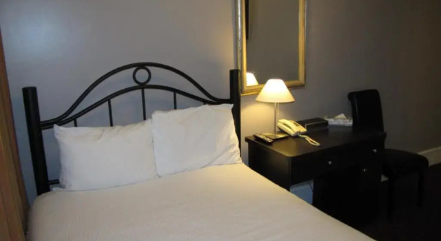 Одноместный номер Standard Barclay Hotel