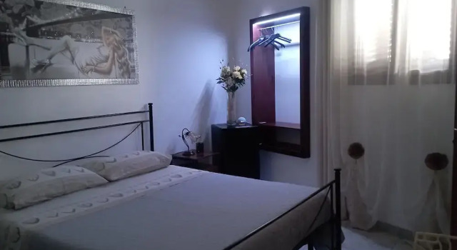 Четырёхместный номер Classic с видом на город B&B Lo Scrigno del Salento