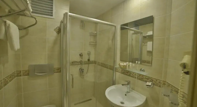 Одноместный номер Economy Sarnic Hotel & Sarnic Premier Hotel