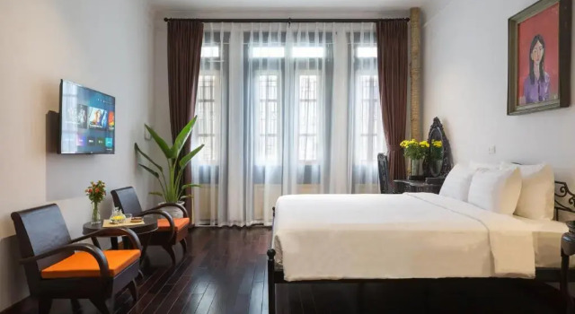 Апартаменты Centraltique Downtown - Bespoke Colonial House Near Hoan Kiem Lake