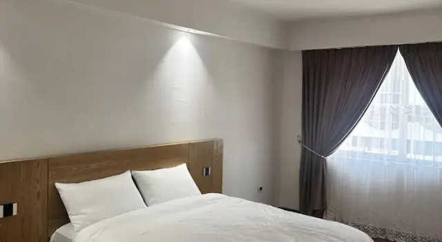Номер Standard Iconic Coworking Hotel