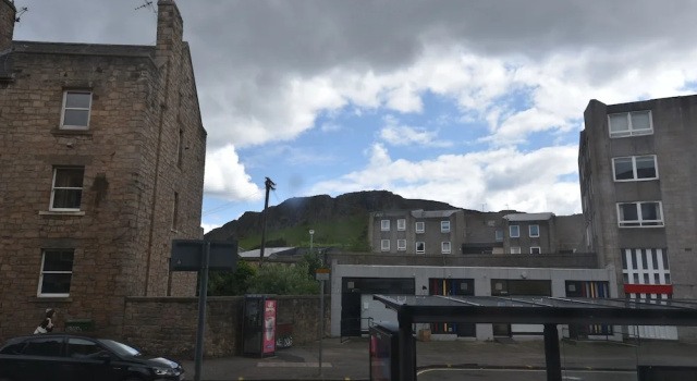 First Pleasance Luxury Apartment
