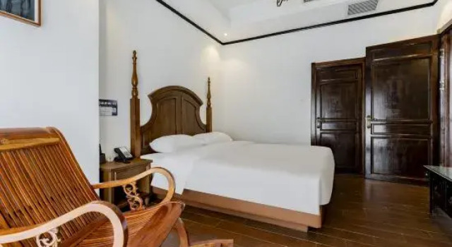 Люкс Premier Hui Hua Gong Theme Hotel