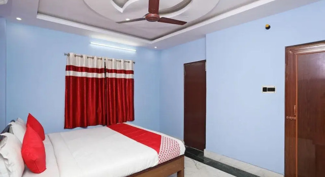 OYO 14379 Shubham Guest House & Banquets