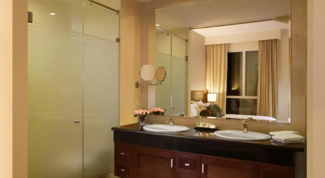 Апартаменты с 3 комнатами Fraser Suites Hanoi