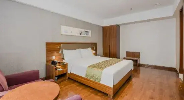 Люкс Yachts Apartment Hotel Jinqiao Branch