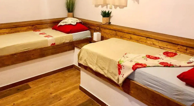 Апартаменты с 3 комнатами Apartments Mokalo