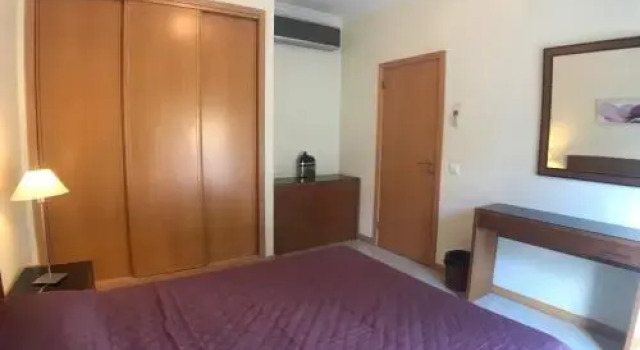Luxury sea view T2 Old Town, Забронировать Апартаменты/квартира Отели Албуфейра с парковкой, рядом с Municipal Museum of Archaeology, Парковка