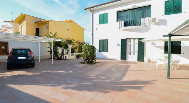 Dune Home, Beachfront Home With Three Bedrooms 9 PAX, Book Apartment Hotels in Sicily with Parking, Parking