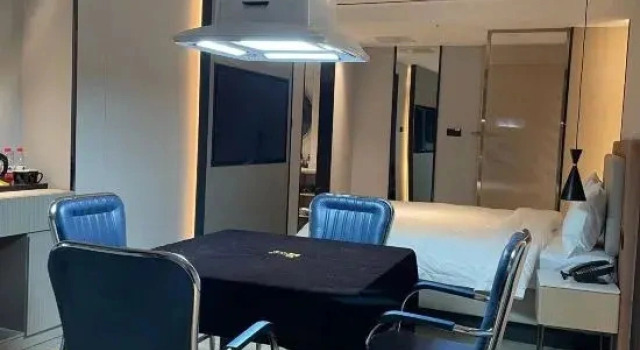 Двухместный люкс Premier FUNMEE Hotel (Ningyuan Shundi Square, Yongzhou)