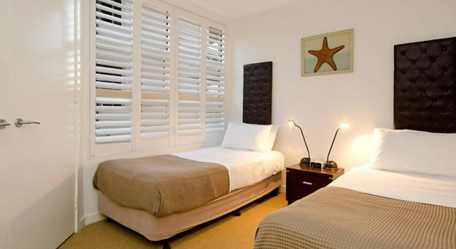 Mariner Cove 1, Rezervasyon Otel Mooloolaba Sunshine Coast, Mooloolaba Gezi Yolu yakınında