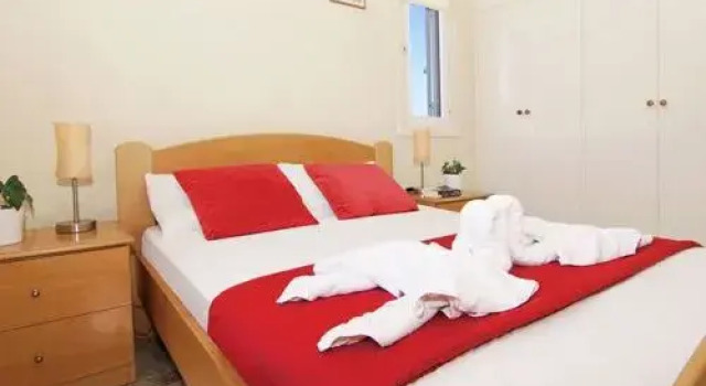House CAVZA7 Sinalunga, Rezervovat Hotel 5hvězdičkové hotely v Protaras, 5*